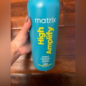 Matrix High Amplify conditioner For Volume 33.8 oz New Sealed